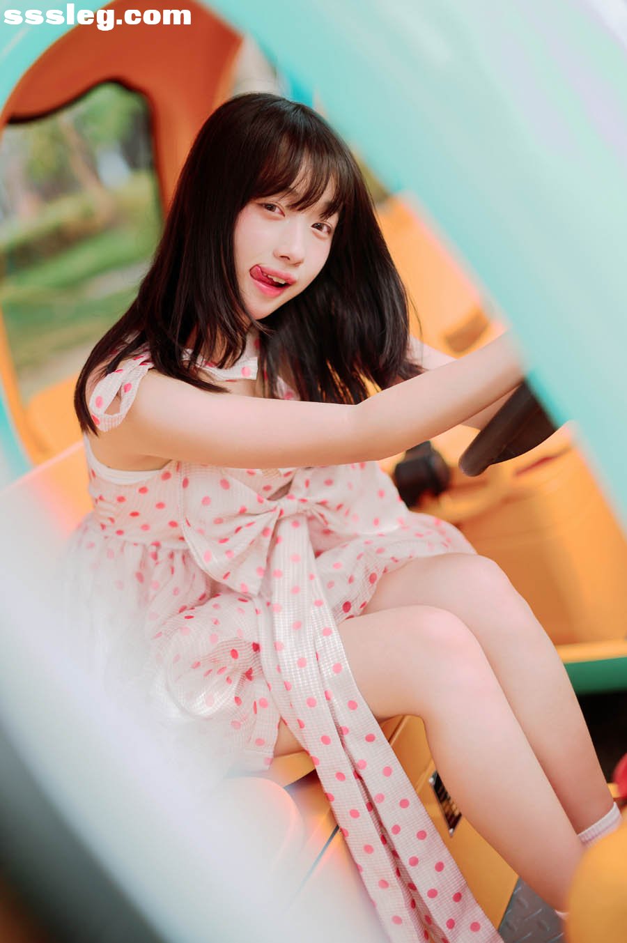 01.jpg