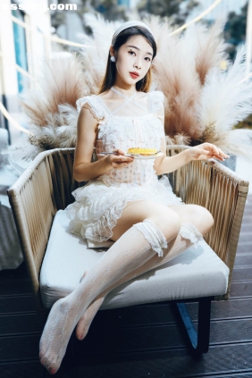 [YITUYU艺图语]2025.09.19 下午茶 蒋一游[13P160M]