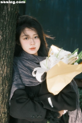 [YITUYU艺图语]2025.09.10 她有种近乎神性的美 藍见冬[12P209M]