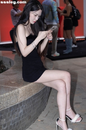 街拍作品 白皙粉嫩美腿玉足[108P836M]