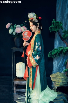 [YITUYU艺图语]2025.08.12 问心 番茄[18P310M]