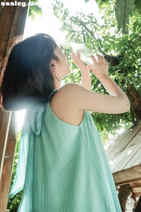 [YITUYU艺图语]2025.05.28 薄荷之夏 我是一颗圣诞树[17P88M]