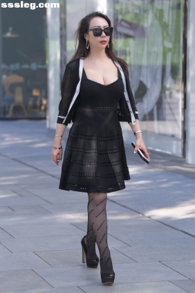 街拍作品 知性黑色系女王[239P5.14G]