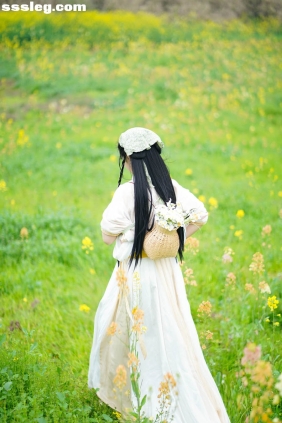 [YITUYU艺图语]2025.04.04 春日田园 兔牙w[22P411M]