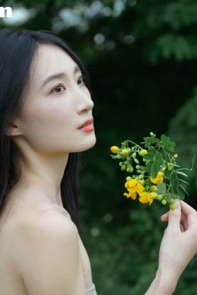 [YITUYU艺图语]2025.05.19 黄槐花开 阿吉缘子[18P142M]