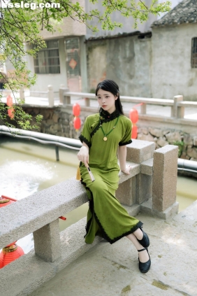 [YITUYU艺图语]2025.07.10 老街 南烛[24P411M]