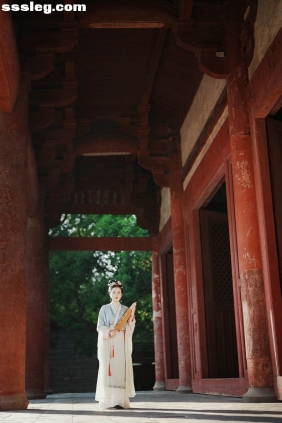 [YITUYU艺图语]2025.10.23 古风人像拍摄 小兰[17P144M]