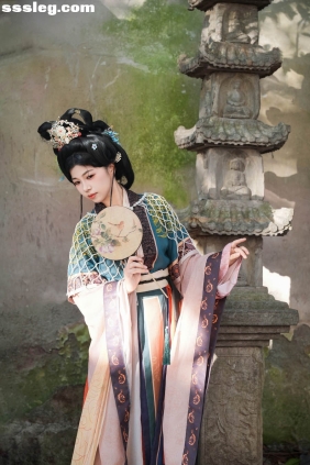 [YITUYU艺图语]2025.09.17 神仙仕女图 欺负饭粒的米粒[18P294M]