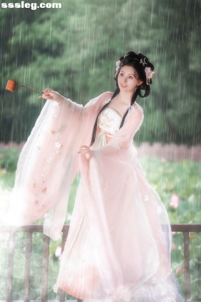 [YITUYU艺图语]2025.10.09 古风人像拍摄-荷花 洛宁-唐[19P394M]