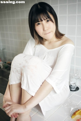 川村ゆい 清純にみえますか？[42P236M]