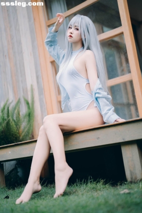 阳光美少女萌芽儿o0 白泳装[25P670M]