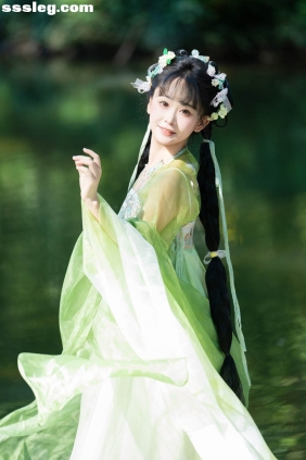 [YITUYU艺图语]2025.08.19 绿 湫一只岁岁[52P1.50G]