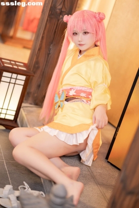 lunananya 千恋万花 鞍马小春[30P150M]