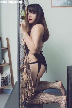 [JVID] 众筹NTR店长的女友[65P+1V292M]