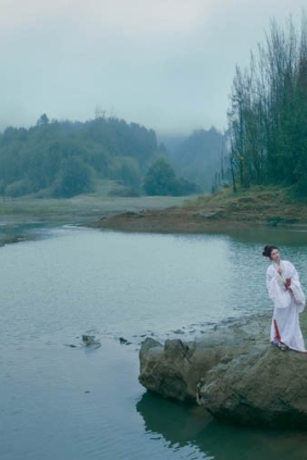 [YITUYU艺图语]2025.11.02 她从历史走来 冰皮月亮蛋~[11P276M]