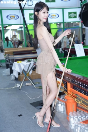 街拍作品 台球菠萝酱[50P+3V1.64G]