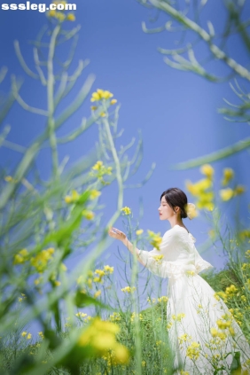 [YITUYU艺图语]2025.05.12 梦幻花海 栀栀雯[44P528M]