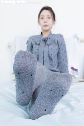 物恋传媒 No.2355 小曦 厚灰丝[160P+1V3.79G]