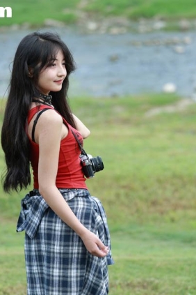 [YITUYU艺图语]2025.09.07 夏日小清新 doki不挂科[12P100M]