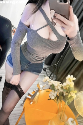 一色雨 一点自拍[26P105M]