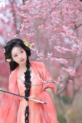 [YITUYU艺图语]2025.06.11 繁花似锦 君不君[15P210M]