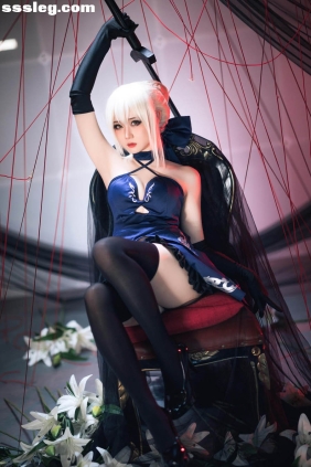 焖焖碳 FGO 黑呆[30P404M]