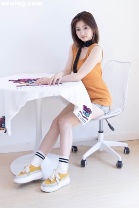 物恋传媒 No.2445 松松 白棉袜[140P+1V3.20G]