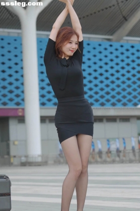 THEBEAUTY 2024深圳粤港澳大湾区车展车模随拍 110 [1V747M]