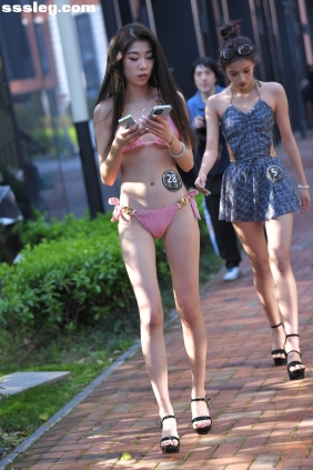 街拍作品 温婉粉色系[73P1.80G]