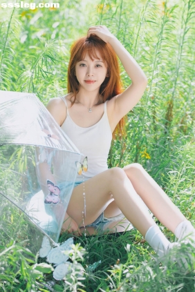 [YITUYU艺图语]2025.10.22 你永远是自由的盛夏 一加一[32P749M]