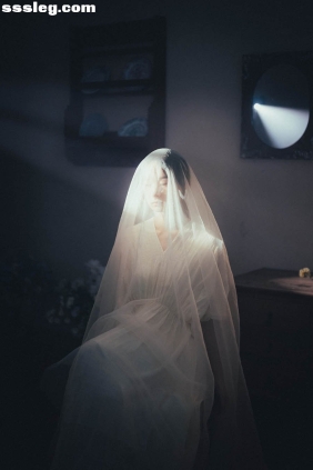 [YITUYU艺图语]2025.04.03 与影子亲吻 方休。[26P132M]