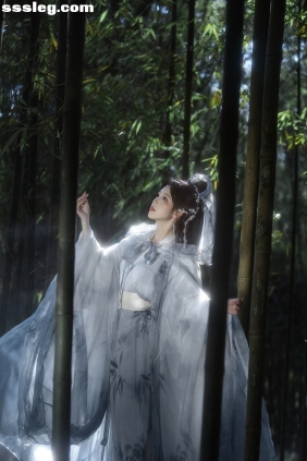 [YITUYU艺图语]2025.09.24 神女我们就这样一万年 喵小喵[10P76M]