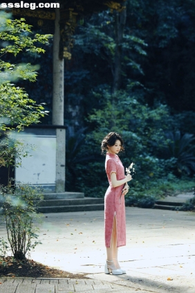 [YITUYU艺图语]2025.06.12 气质如兰 江南旗袍 晨曦[26P553M]