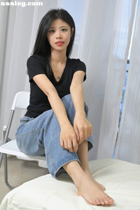 凝思摄影 No.002 木木[140P+1V4.77G]