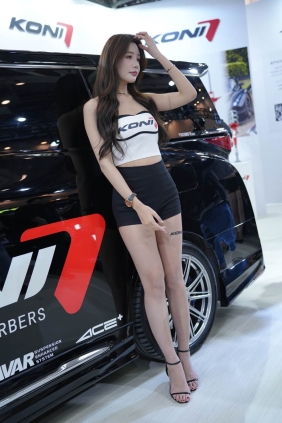 街拍作品 性感小蜜桃[91P+2V3.16G]