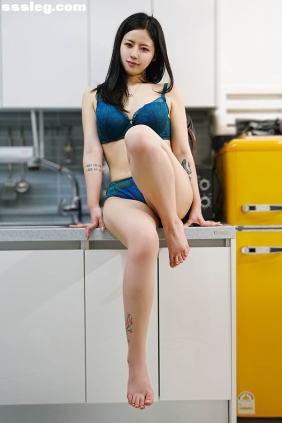 Choi Ri Vol.02 Missy Look[139P+1V6.04G]