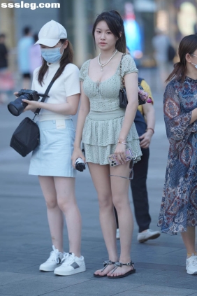 街拍作品 绿色纱裙[134P1.50G]