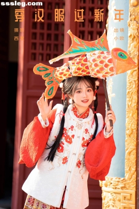 [YITUYU艺图语]2024.01.28 穿汉服过新年 小欧O[25P625M]