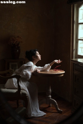 [YITUYU艺图语]2025.05.02 冬青舞 Nabi[14P160M]