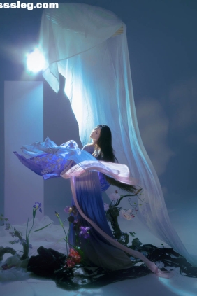 [YITUYU艺图语]2025.08.30 月下鸢尾 煜月是兔兔[13P249M]