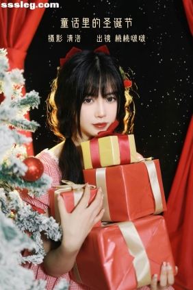 [YITUYU艺图语]2022.12.18 童话里的圣诞节 淺櫻桃奈[24P238M]