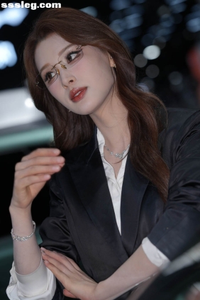 街拍作品 西装外套女神美嘟[119P2.01G]