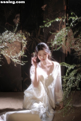 [YITUYU艺图语]2025.04.06 春日梦 佳怡[14P208M]