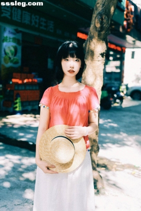 [YITUYU艺图语]2025.08.25 小城夏天 陈橙二[28P307M]