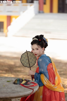 [YITUYU艺图语]2025.04.11 盛唐忆 鹅鹅吃不饱[33P369M]