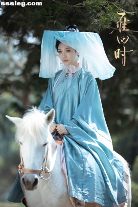 [YITUYU艺图语]2025.04.07 雁回时 庄寒雁仿妆 芝芝琪[30P338M]