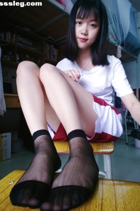 学妹校园寝室短丝系列035期 清茹[39P74M]