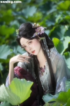 [YITUYU艺图语]2025.09.16 荷 雪莹xy[13P45M]