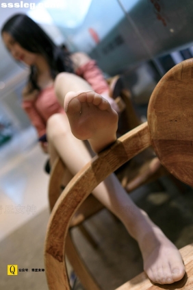 [Q青丘女神]2019.04.12 Fairy 见色起意[61P+1V875M]