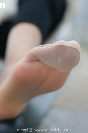 [SIEE丝意] No.411 童童 守一份回忆（下）[86P221M]